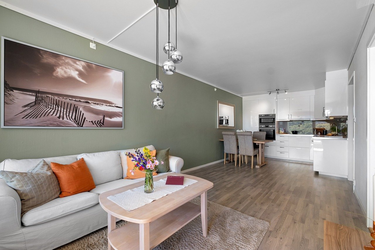 red carpet mountainview homes for sale