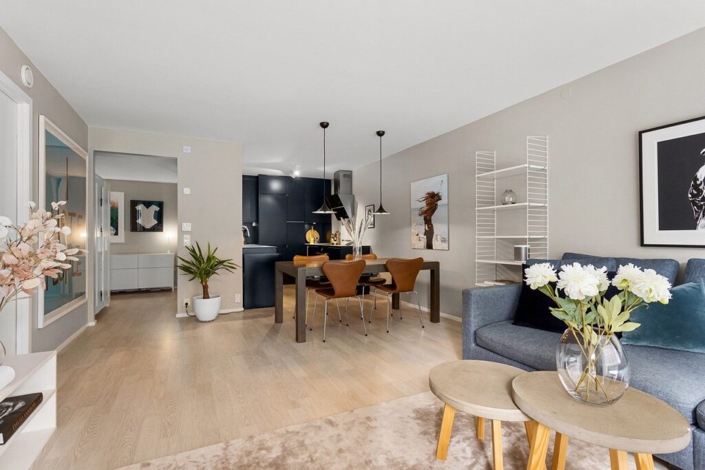 strathcona park homes for sale